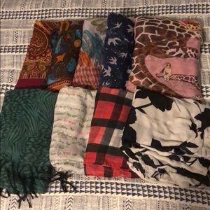 Lot of 9 scarves, different shapes and sizes